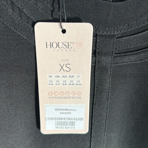 House of CB
MADRINA
BLACK BANDAGE COLD SHOULDER DRESS size XS size 2-4 NWT - Picture 11 of 11